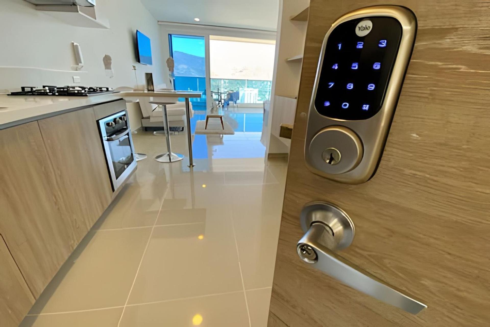 Apartamentos Reserva Del Mar - Frente Al Mar By Soho Санта Марта Екстериор снимка