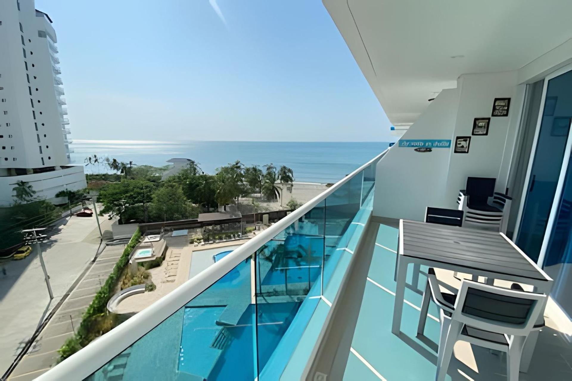 Apartamentos Reserva Del Mar - Frente Al Mar By Soho Санта Марта Екстериор снимка
