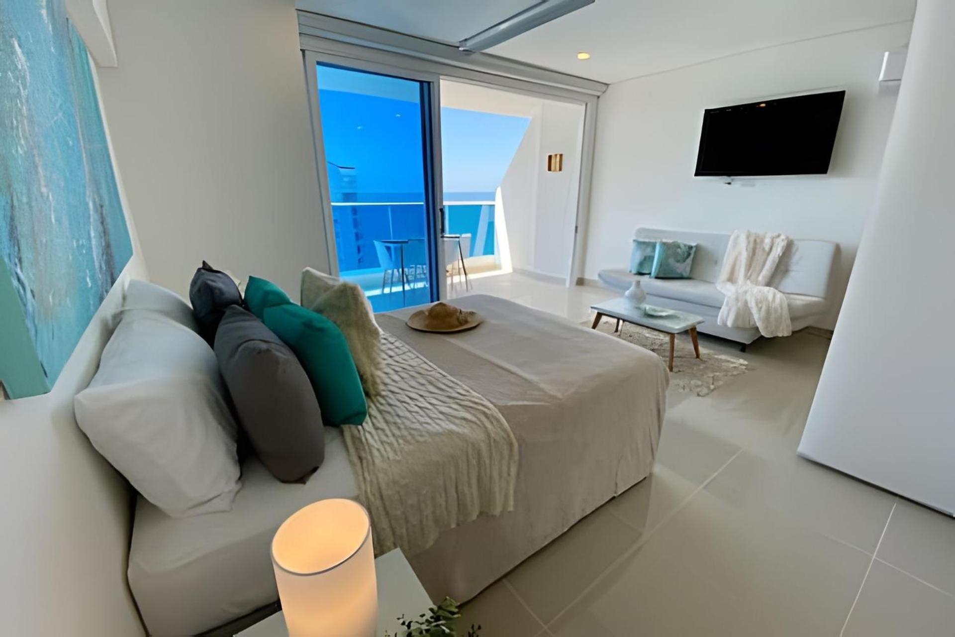 Apartamentos Reserva Del Mar - Frente Al Mar By Soho Санта Марта Екстериор снимка