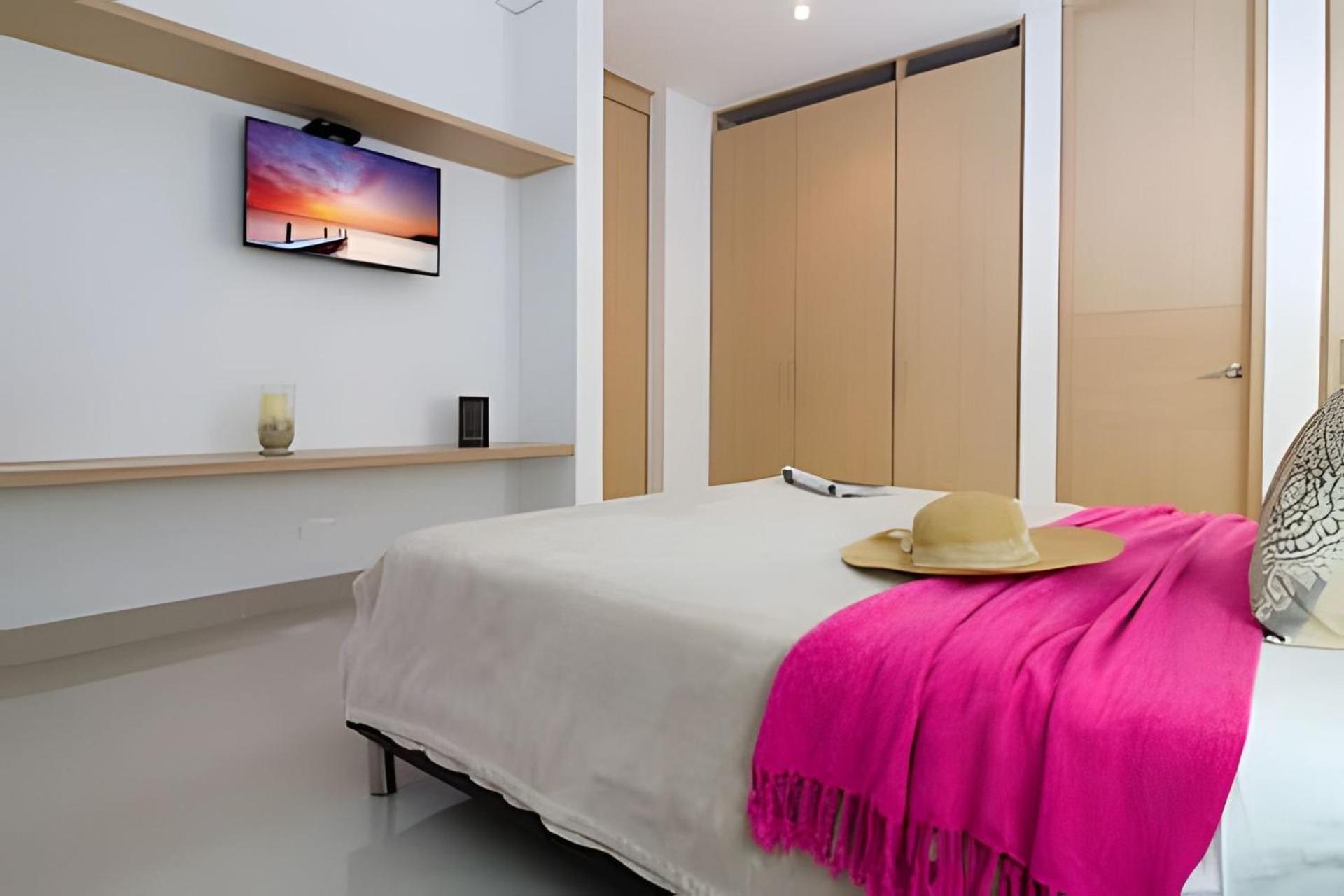 Apartamentos Reserva Del Mar - Frente Al Mar By Soho Санта Марта Екстериор снимка